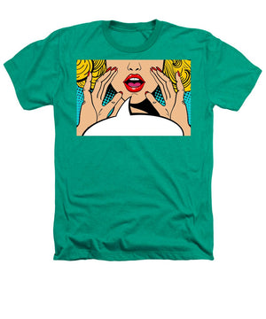 Seksowna, zaskoczona blondynka w stylu pop-art z otwartymi ustami i unoszącymi się rękami, krzycząca „zapowiedź”. Tło wektorowe w stylu komiksowym retro pop-art. Zaproszenie na imprezę. - Koszulka Heathers