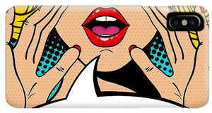 Seksowna, zaskoczona blondynka w stylu pop-art z otwartymi ustami i unoszącymi się rękami, krzycząca „zapowiedź”. Tło wektorowe w stylu komiksowym retro pop-art. Zaproszenie na imprezę. - Etui na telefon
