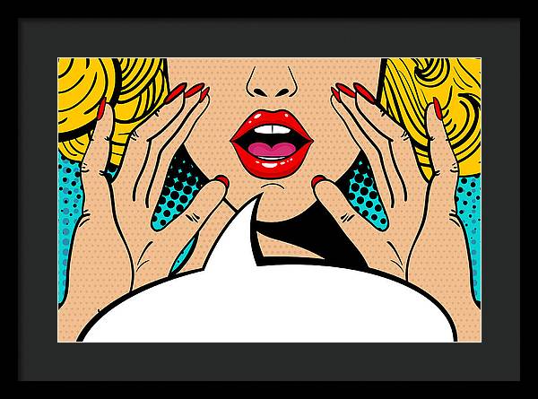 Seksowna, zaskoczona blondynka w stylu pop-art z otwartymi ustami i unoszącymi się rękami, krzycząca „zapowiedź”. Tło wektorowe w stylu komiksowym retro pop-art. Zaproszenie na imprezę. - Oprawiony wydruk.